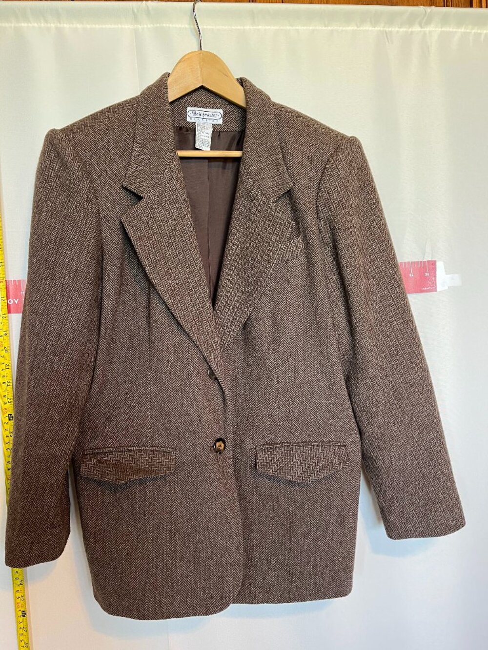 Brown Herringbone Wool Blend Blazer in Brown size 12